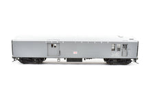 Load image into Gallery viewer, HO Brass Railworks LIRR - Long Island Railroad BM60 Baggage/RPO FP Gray