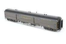 Load image into Gallery viewer, HO Brass W&R Enterprises NP - Northern Pacific Truss Rod Baggage Car Nos. 1517 - 1576 Factory Painted Pullman Green No. 1543