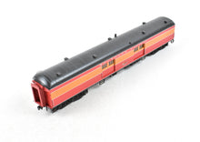 Load image into Gallery viewer, HO Brass TCY - The Coach Yard SP - Southern Pacific 70' Harriman Baggage 70-B 8/9 Pro-Painted Daylight #6452