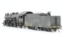 Load image into Gallery viewer, HO Brass PFM - Fujiyama ATSF - Santa Fe 4-6-2 Class 1337 Pacific Custom Painted & Weathered No. 1375