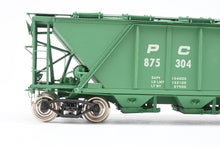 Load image into Gallery viewer, O Brass PSC - Precision Scale Co. PC - Penn Central H-30 Class Covered Hopper Factory Painted No. 875304