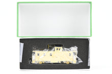 Load image into Gallery viewer, HO Brass OMI - Overland Models, Inc. GN - Great Northern Steel Caboose X256-268 1945 Era