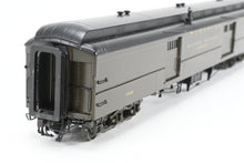 Load image into Gallery viewer, HO Brass W&R Enterprises NP - Northern Pacific Truss Rod Baggage Car Nos. 1517 - 1576 Factory Painted Pullman Green No. 1543