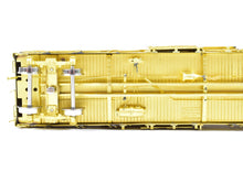 Load image into Gallery viewer, HO Brass OMI - Overland Models, Inc. WAB - Wabash Auto Boxcar #76000-76238
