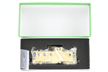 Load image into Gallery viewer, HO Brass OMI - Overland Models, Inc. GN - Great Northern Steel Caboose X274-294 1945 Era