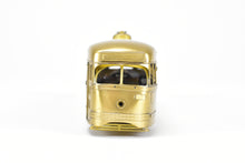 Load image into Gallery viewer, HO Brass WP Car Corp. Various Roads 1946 PCC Type-B Trolley With Blinker Doors