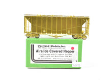 Load image into Gallery viewer, HO Brass OMI - Overland Models, Inc. Various Roads Airslide Covered Hopper (1965 Version) w/tri-angular gussets used by CB&Q,GACX,Intl Foods,PRR,WP