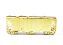 Load image into Gallery viewer, HO Brass OMI - Overland Models, Inc. Various Roads Airslide Covered Hopper 1965 Version w/ Tri-Angular Gussets