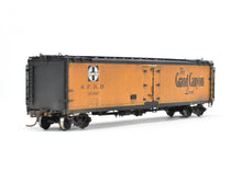 Load image into Gallery viewer, HO Brass OMI - Overland Models, Inc. ATSF - Santa Fe SFRD Rr-10 Class 50' Ice Bunker Wood Refrigerator Car C/P and Weathered