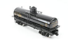 Load image into Gallery viewer, Gauge 1 - 1:24th Scale Brass PSC - Precision Scale Co. Various Roads UTLX - Union Tank Lines Narrow Frame Tank Car Factory Painted No. 88162