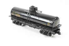 Load image into Gallery viewer, Gauge 1 - 1:24th Scale Brass PSC - Precision Scale Co. Various Roads UTLX - Union Tank Lines Narrow Frame Tank Car Factory Painted No. 88162