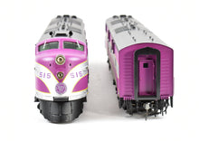 Load image into Gallery viewer, O Brass Key Imports SCL - Atlantic Coast Line EMD E6A/B Set Factory Painted No. 515-A&B