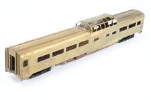 Load image into Gallery viewer, HO Brass S. Soho & Co. GN - Great Northern #1320 Dome-Coach w/Upgraded Trucks