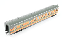 Load image into Gallery viewer, HO Brass Oriental Limited GN - Great Northern Streamlined "Empire Builder" Mountain Series Observation Skirted Custom Painted