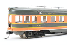 Load image into Gallery viewer, HO Brass Oriental Limited GN - Great Northern Streamlined "Empire Builder" Mountain Series Observation Skirted Custom Painted