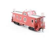 Load image into Gallery viewer, HO Brass OMI - Overland Models, Inc. GN - Great Northern X-1-30 Caboose Custom Painted X1 MISSING HANDRAIL SECTION