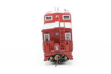 Load image into Gallery viewer, HO Brass OMI - Overland Models, Inc. GN - Great Northern X-1-30 Caboose Custom Painted X1 MISSING HANDRAIL SECTION