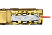 Load image into Gallery viewer, HO Brass Hallmark Models Various Roads EMC E-1 A/B Set Powered A Unpowered B