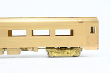 Load image into Gallery viewer, HO Brass Oriental Limited NP - Northern Pacific North Coast Limited Dome Coach #550