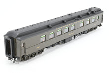 Load image into Gallery viewer, HO Brass W&R Enterprises NP - Northern Pacific Cafe Coach No Air Conditioning Factory Painted Pullman Green No. 1662