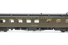Load image into Gallery viewer, HO Brass W&R Enterprises NP - Northern Pacific Cafe Coach No Air Conditioning Factory Painted Pullman Green No. 1662