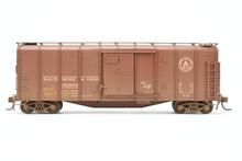 Load image into Gallery viewer, HO Brass OMI - Overland Models, Inc. B&O - Baltimore & Ohio M-53 Wagon Top Boxcar C/P Weathered REBOXX l
