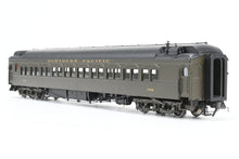 Load image into Gallery viewer, HO Brass W&R Enterprises NP - Northern Pacific Coach Nos. 1255 - 1257 Factory Painted Pullman Green No. 1256