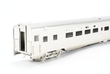 Load image into Gallery viewer, HO Brass Oriental Limited ATSF - Santa Fe "Super Chief" Cars Sleeper Laguna or Isleta