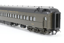Load image into Gallery viewer, HO Brass W&R Enterprises NP - Northern Pacific Coach Nos. 1255 - 1257 Factory Painted Pullman Green No. 1256