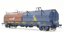 Load image into Gallery viewer, O Brass OMI - Overland Models, Inc. C&O - Chesapeake & Ohio Evans Steel Coil Steel Car w/full Walkways & Angled Covers. With C&O and Contrail Hoods Factory Painted No. 306521