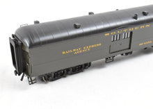 Load image into Gallery viewer, HO Brass TCY - The Coach Yard SP - Southern Pacific 70' Baggage Class 70-B-8/9 Windows Blanked Pro-Painted #6453