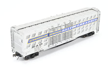Load image into Gallery viewer, HO Brass OMI - Overland Models, Inc. B&O - Baltimore & Ohio Deluxe Livestock Car w/Double Door & Fishbelly Underframe Pro-Painted No. 113014