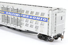 Load image into Gallery viewer, HO Brass OMI - Overland Models, Inc. B&O - Baltimore & Ohio Deluxe Livestock Car w/Double Door & Fishbelly Underframe Pro-Painted No. 113014
