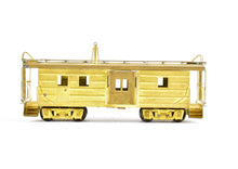 Load image into Gallery viewer, HO Brass NPP - Nickel Plate Products MILW - Milwaukee Road Bay Window Caboose