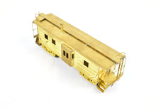 Load image into Gallery viewer, HO Brass NPP - Nickel Plate Products MILW - Milwaukee Road Bay Window Caboose