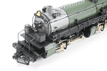 Load image into Gallery viewer, HO Brass CON W&R Enterprises GN - Great Northern M-2 Class 2-6-8-0 Factory Painted "Glacier Park" No. 1951  Version 1