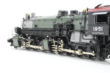 Load image into Gallery viewer, HO Brass CON W&R Enterprises GN - Great Northern M-2 Class 2-6-8-0 Factory Painted "Glacier Park" No. 1951  Version 1