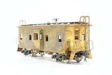 Load image into Gallery viewer, HO Brass Trains Inc. SP - Southern Pacific Bay Window Caboose
