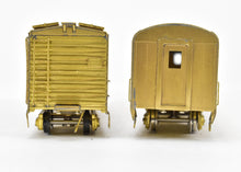 Load image into Gallery viewer, HO Brass CON NPP - Nickel Plate Products GN - Great Northern 2-Car Passenger Set