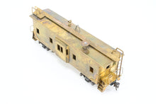 Load image into Gallery viewer, HO Brass Trains Inc. SP - Southern Pacific Bay Window Caboose