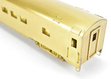 Load image into Gallery viewer, HO Brass CON NPP - Nickel Plate Products GN - Great Northern 2-Car Passenger Set
