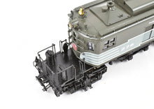 Load image into Gallery viewer, HO Brass CON OMI - Overland Models, Inc.NYC - New York Central T-3 Electric Factory Painted
