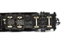Load image into Gallery viewer, HO Brass CON OMI - Overland Models, Inc.NYC - New York Central T-3 Electric Factory Painted