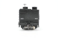 Load image into Gallery viewer, HO Brass W&R Enterprises NP - Northern Pacific Auxiliary Tender with High Water Hatch Custom Painted No. 920