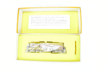 Load image into Gallery viewer, HO Brass Oriental Limited Various Roads EMD GP7 1500 HP Non-Dynamic Standard Version