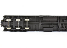 Load image into Gallery viewer, HO Brass TCY - The Coach Yard SP - Southern Pacific 70' Baggage Class 70-B-8/9 with Windows Pro-Painted #6450