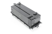 Load image into Gallery viewer, HO Brass W&R Enterprises NP - Northern Pacific Auxiliary Tender with Low Water Hatch Factory Painted No. 902