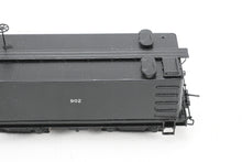 Load image into Gallery viewer, HO Brass W&R Enterprises NP - Northern Pacific Auxiliary Tender with Low Water Hatch Factory Painted No. 902