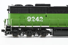 Load image into Gallery viewer, HO Brass OMI - Overland Models, Inc. BN - Burlington Northern EMD SD60M Wide Nose 9200 Series CP No. 9242