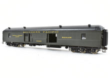 Load image into Gallery viewer, HO Brass PSC - Precision Scale Co. SP - Southern Pacific Harriman Baggage/Auto Car 70-BA-5 FP
